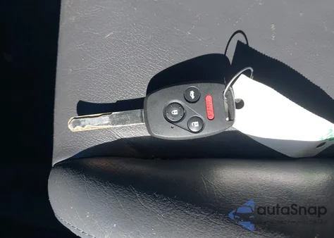 2006 Honda Accord 3.0 Ex z USA, uszkodzony, nr VIN 1HGCM82616A012812